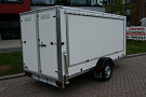 Surfplank gesloten aanhangwagen