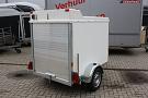 geslotenwagen met rol luik achterzijde