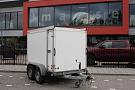 Hapert gesloten aanhangwagen