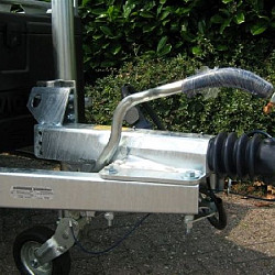 Henra bakwagen BA203013 2as geremd 307x135 cm 2000kg