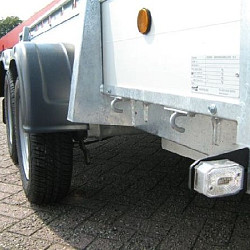 Henra bakwagen BA203015 2as geremd 307x155 cm 2000kg