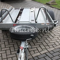 Motortrailer 2 motoren ongeremd / nr 5