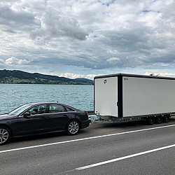 Henra gesloten plateauwagen 2-as 351x185x160cm 2000kg