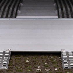 Debon Roadster 1000  / 3500kg