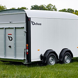 Debon Roadster 800 Alu + zijdeur / 3500kg