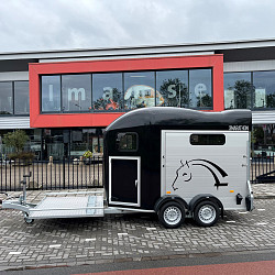 Koetsentrailer voor Menwagen