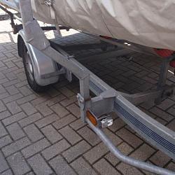 Boottrailer aangepast