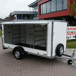 Surfplank gesloten aanhangwagen