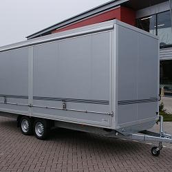 Humbaur gesloten wagen met grote zijklep