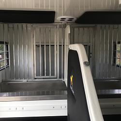 Paardenvrachtwagen / paardenauto automaat B-rijbewijs (3 pers)