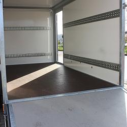 Henra gesloten bakwagen grote korting!!