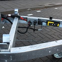 Humbaur kleine kipper elektr. bediend