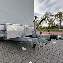 Henra plateauwagen met Huif