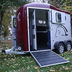 Cheval Liberté Touring Country Alu 2prds Vooruitloop  320x167x230cm 2000kg