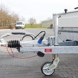Henra plateauwagen 3x1500kg-as geremd 503x185x30cm 3500kg