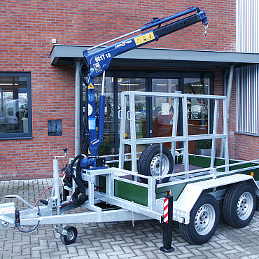 Bakwagen met laadkraan