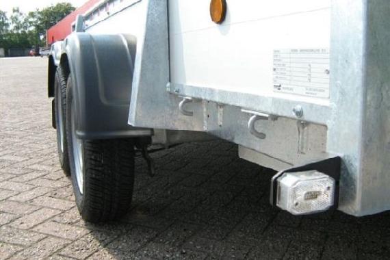 Henra bakwagen BA202513 2as geremd 257x135 cm 2000kg