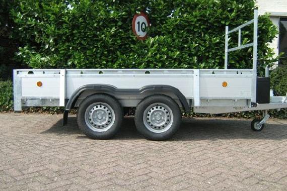 Henra bakwagen BA273013 2as geremd 307x135 cm 2700kg