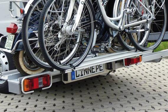 Dynad/Linnepe Bokster scooterdrager voor Buscamper