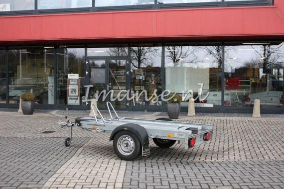 Motortrailer 2 motoren ongeremd / nr 5