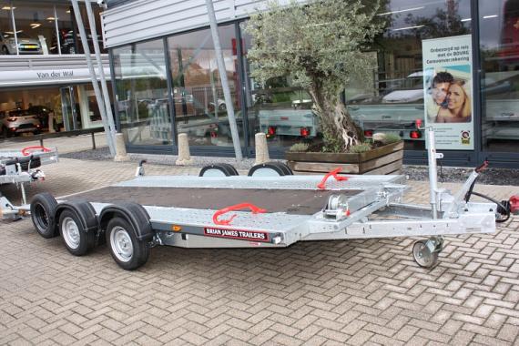 Brian James autotransporter