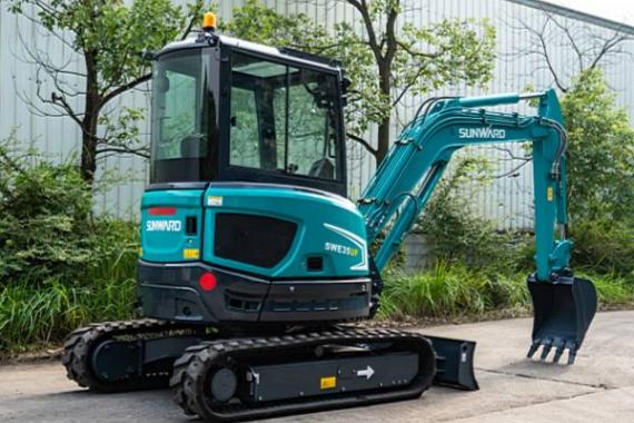 BMS-Sunward SWE35UF 3,5 Tons Minigraver Binnendraaier