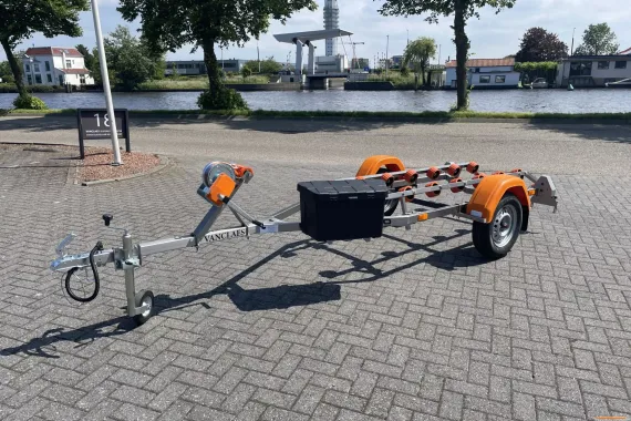 Vanclaes Jetski 750 / 750kg