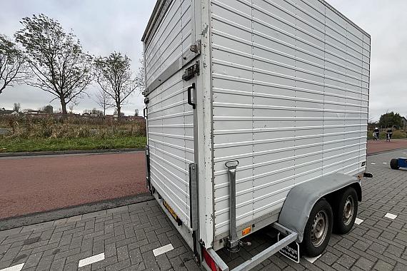 Bloemen aanhangwagen Oosterwijk