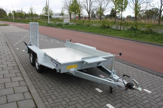 Machinetransporter 2716 B3 / 2700kg