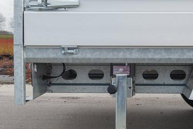 Henra plateauwagen 3x1500kg-as geremd 503x185x30cm 3500kg