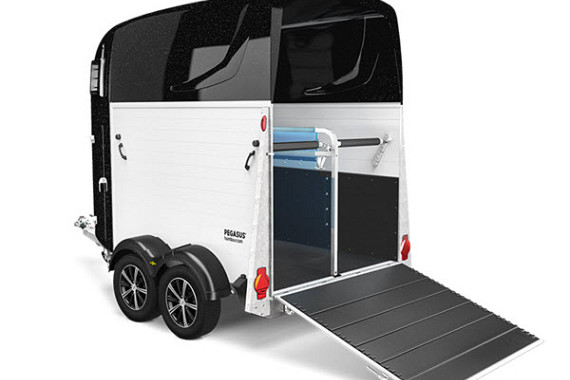 Humbaur Pegasus 2400 346x171x237cm 2400kg