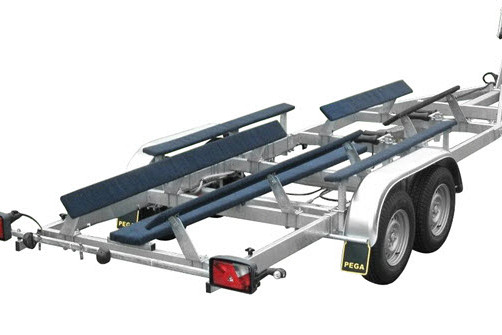 PEGA boottrailer voor trimarans