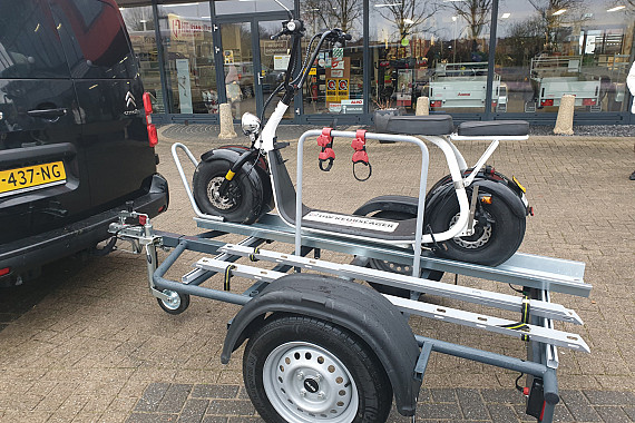 Step aanhanger / 750 kg