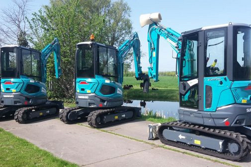 BMS-Sunward SWE25UF 2,5 Tons Minigraver Binnendraaier