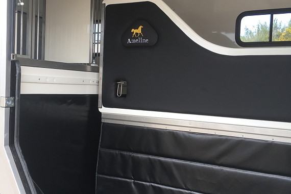 Paardenvrachtwagen / automaat B-rijbewijs (3 pers)
