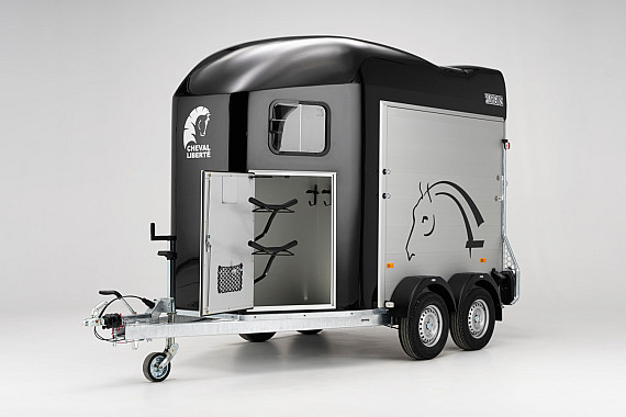 Cheval Liberté Origins / 2000kg