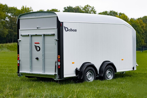 Debon Roadster 800 Alu + extra zijdeur / 3500kg