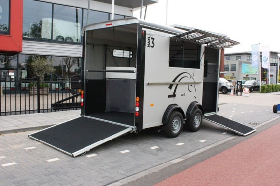  Cheval Liberté Maxi 3 / 3500kg