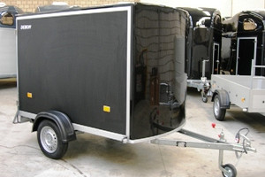 Debon Roadster 255 Plywood  / 1300kg