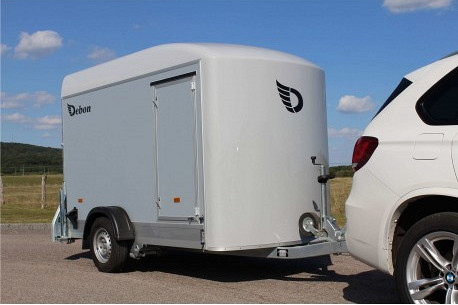 Debon Roadster 300 Plywood / 1300kg