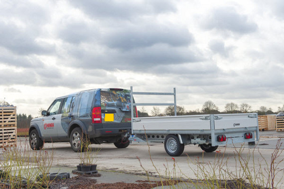 Henra plateauwagen 1as geremd 301x165x30cm 1350kg