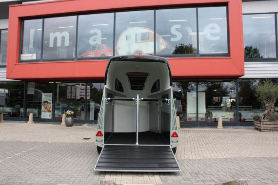 Careliner-ALU 2prds div.kleuren 348x169x239cm 2400/2700kg