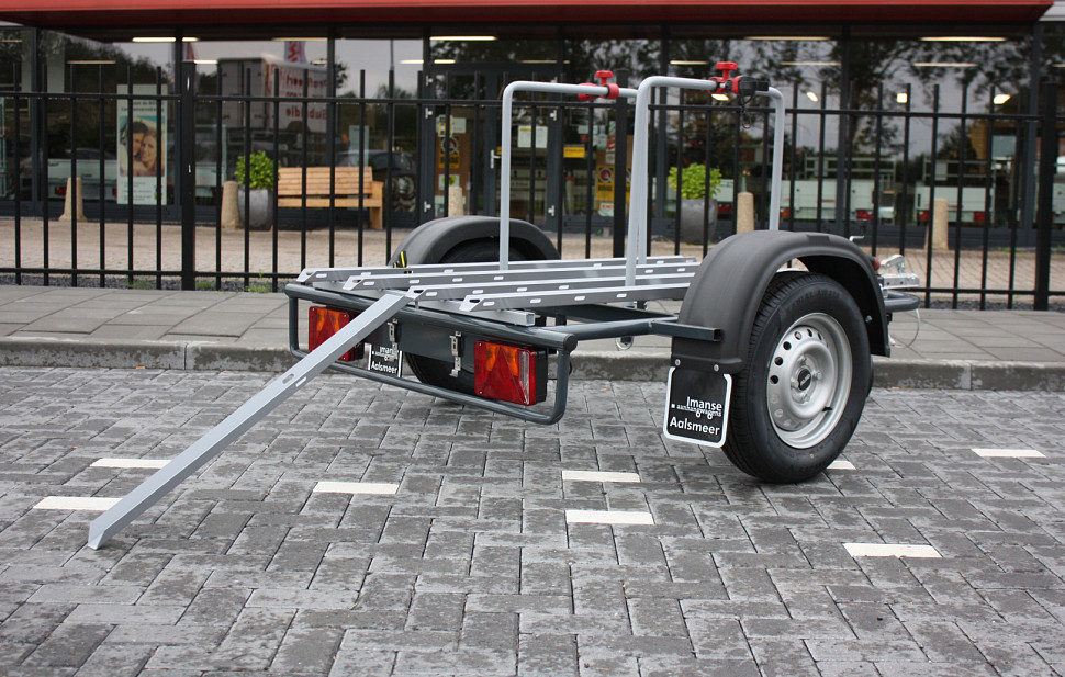 Fietsaanhanger 4 fietsen / 750 kg