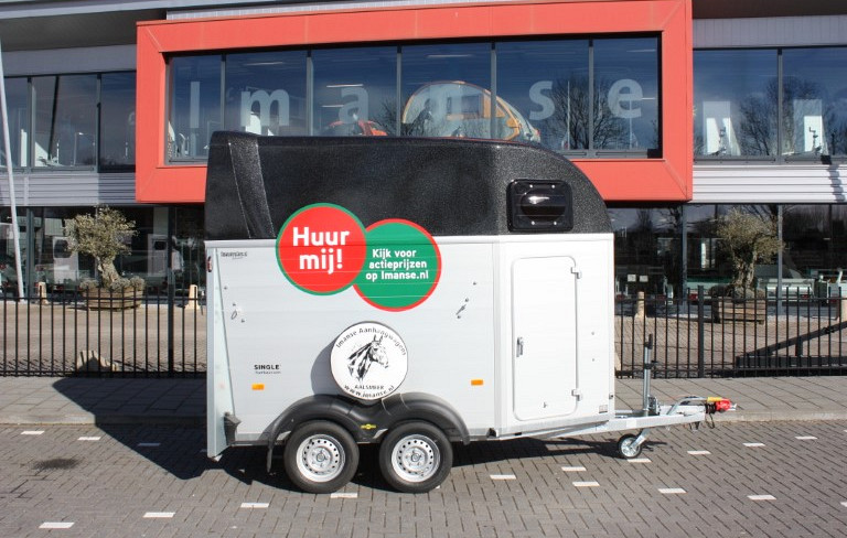 Humbaur Single 1.5 paards met zadelkamer 94