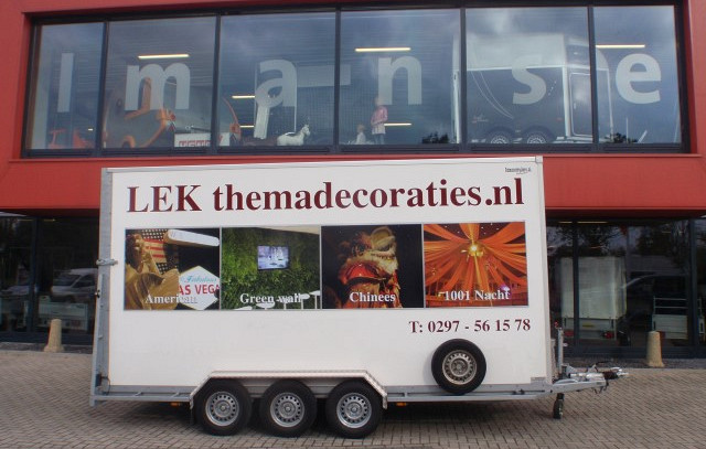 Aangepaste bloemenwagen