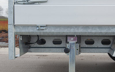 Henra plateauwagen 2as geremd 351x222x30cm 3000kg