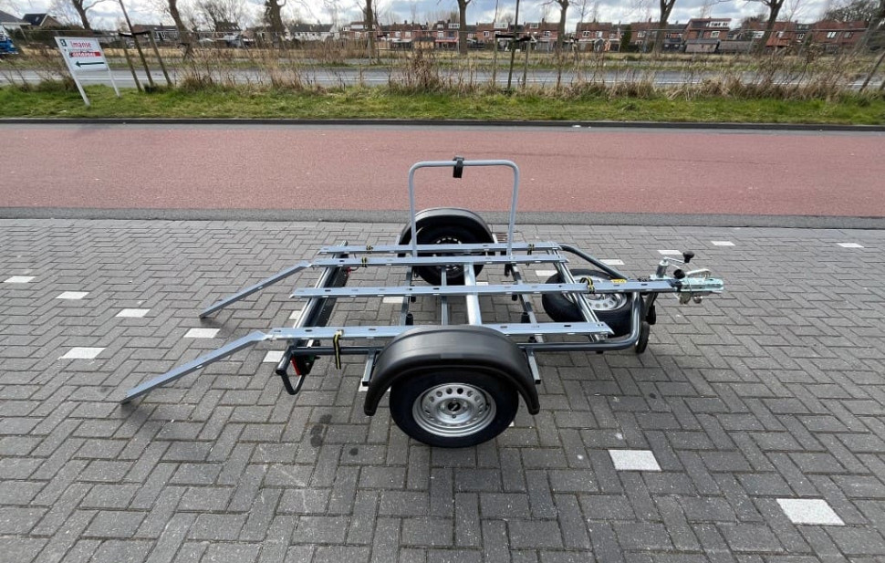 Fietsaanhangwagen voor driewieler + 1 fiets