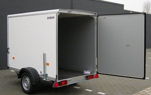 Debon Roadster 255 Plywood  + zijdeur / 1300kg