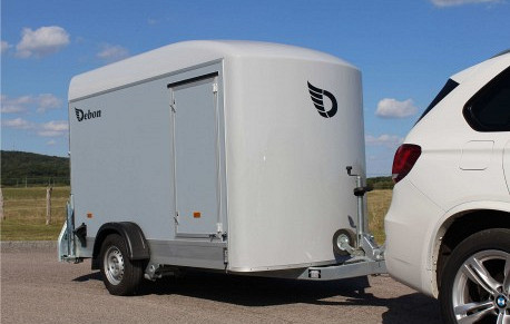 Debon Roadster 300 Plywood / 1300kg