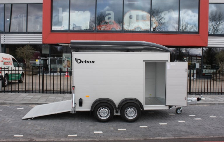 Debon Roadster 500 Aluminium / 2000kg (extra zijdeur)